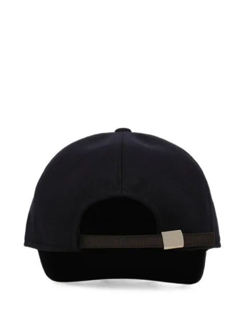 sacai logo-embroidered baseball cap
